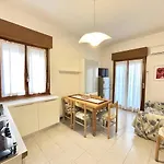 Emily - Carraro Immobiliare - Family Apartment Lido di Jesolo